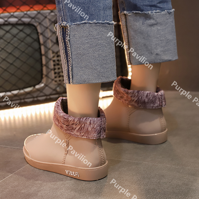 Giày đi mưa với lớp đệm bông có thể tháo rời chống nước thời trang cho nữ