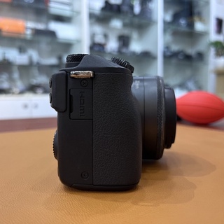 Canon M3 kèm lens 22f2