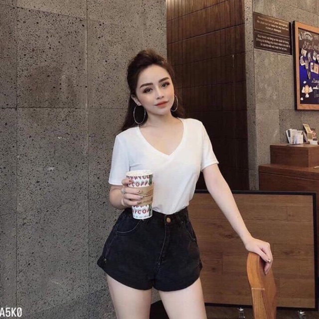 Áo phông lệch vạt cổ tim sẵn hàng tại ahop Kèm video thật Sỉ 50k