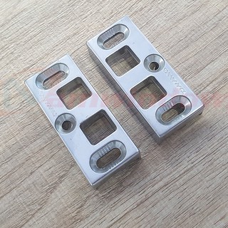 ĐẾ GIỮ CHỐT CÁNH PHỤ NHÔM XINGFA | MÃ DRA003