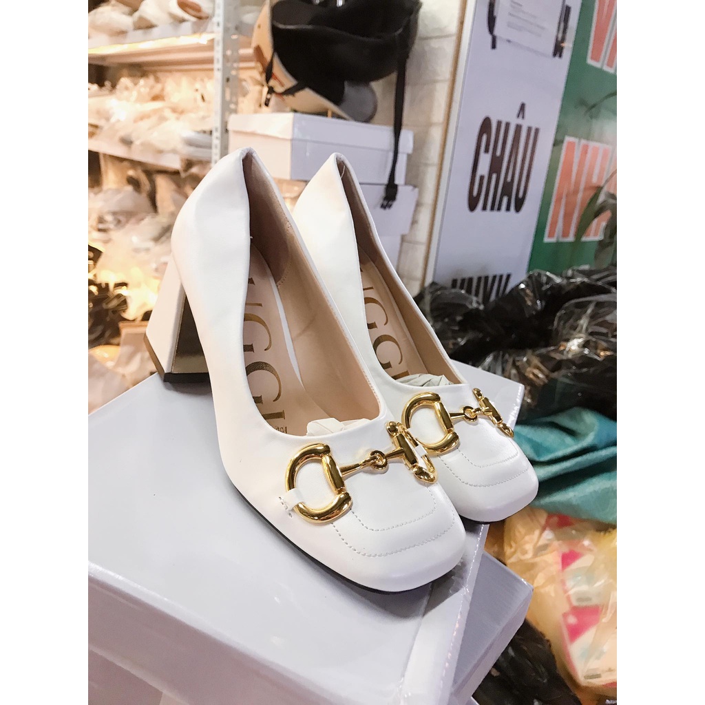 Giày cao gót nữ, gót vuông, mũi vuông gắn xích GG