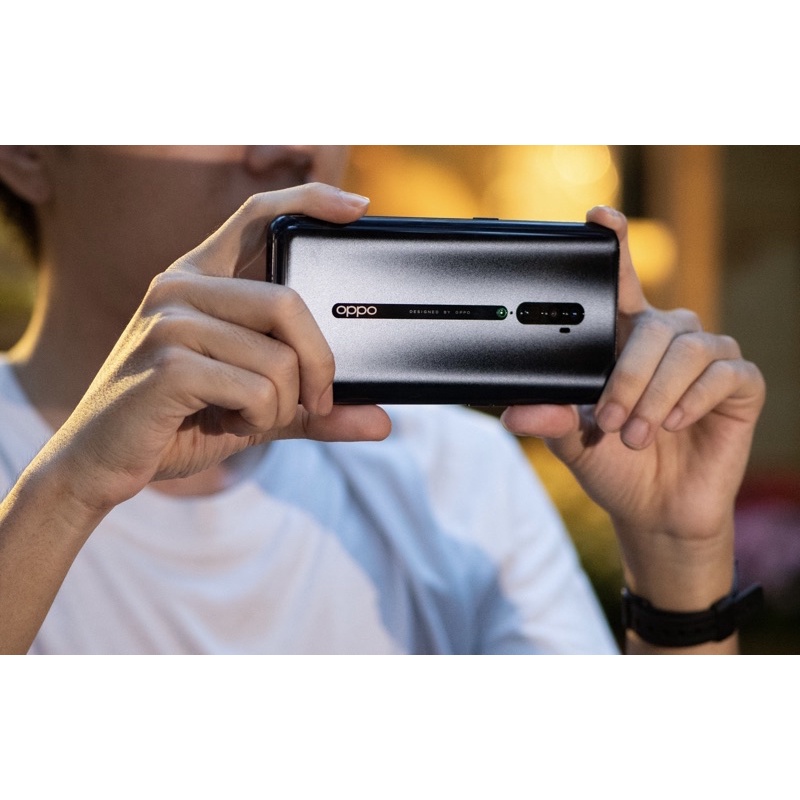 Điện thoại Oppo Reno 5G 10x zoom