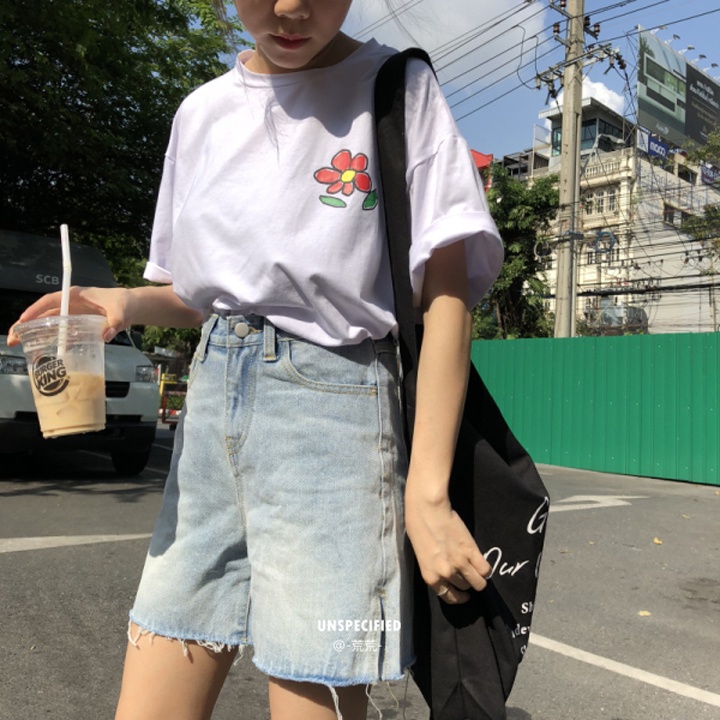 Áo Thun UNISEX nữ Họa Tiết Hoa Vẽ Đáng Yêu