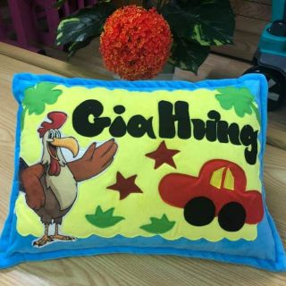 Gối làm theo yêu cầu tên riêng cho bé in hình ngộ nghĩnh