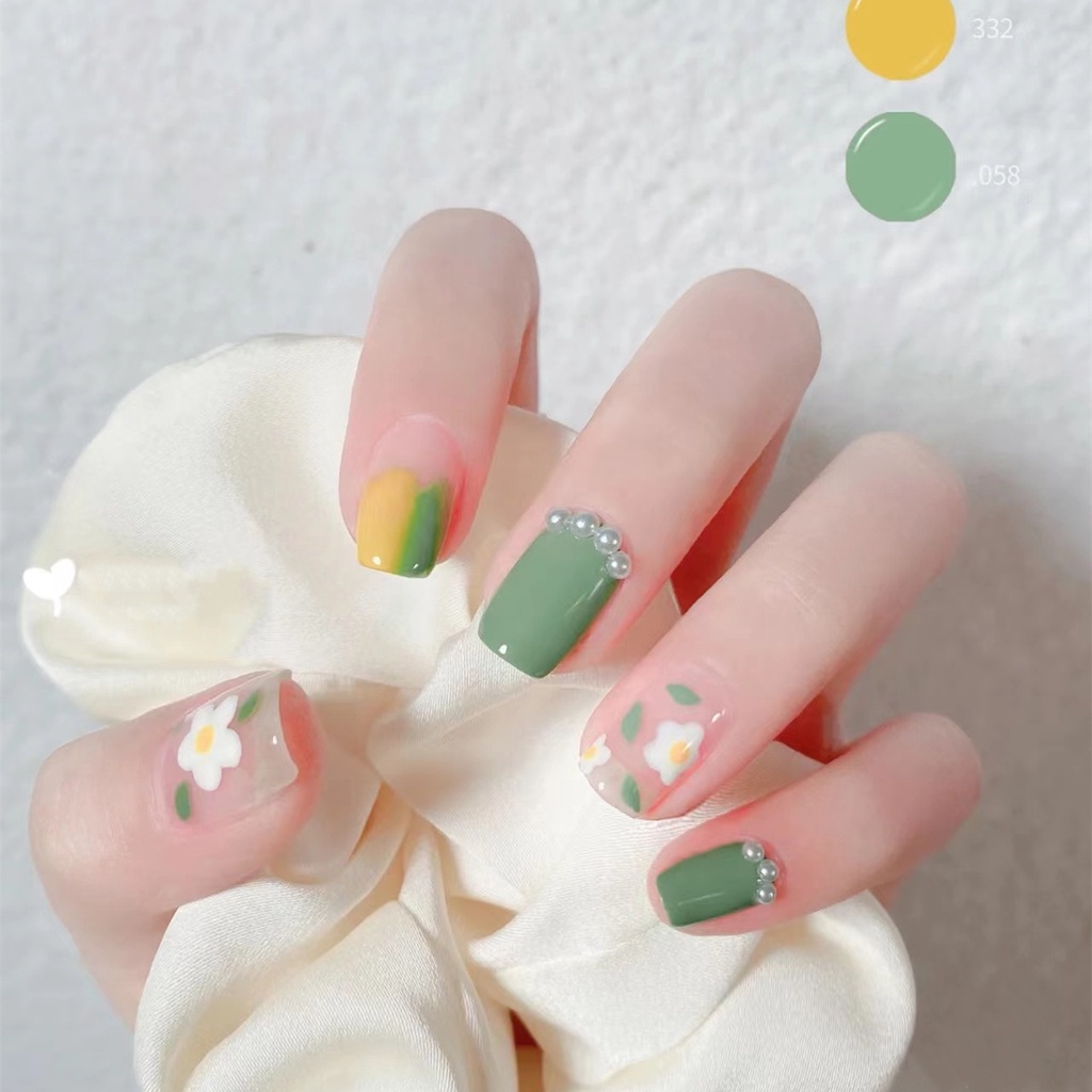 24 Móng Tay Giả Để Trang Trí Móng Nghệ Thuật