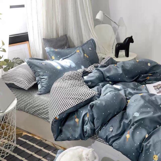 Bộ vỏ chăn ga gối phong cách Hàn quốc Cotton poly mẫu Vũ Trụ Xám