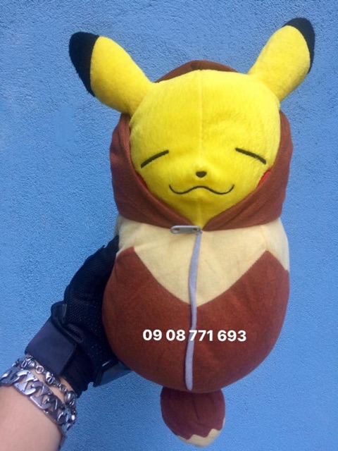 Thú bông túi ngủ Pikachu cosplay Eevee tag Nhật 26cm ko tính tai đuôi