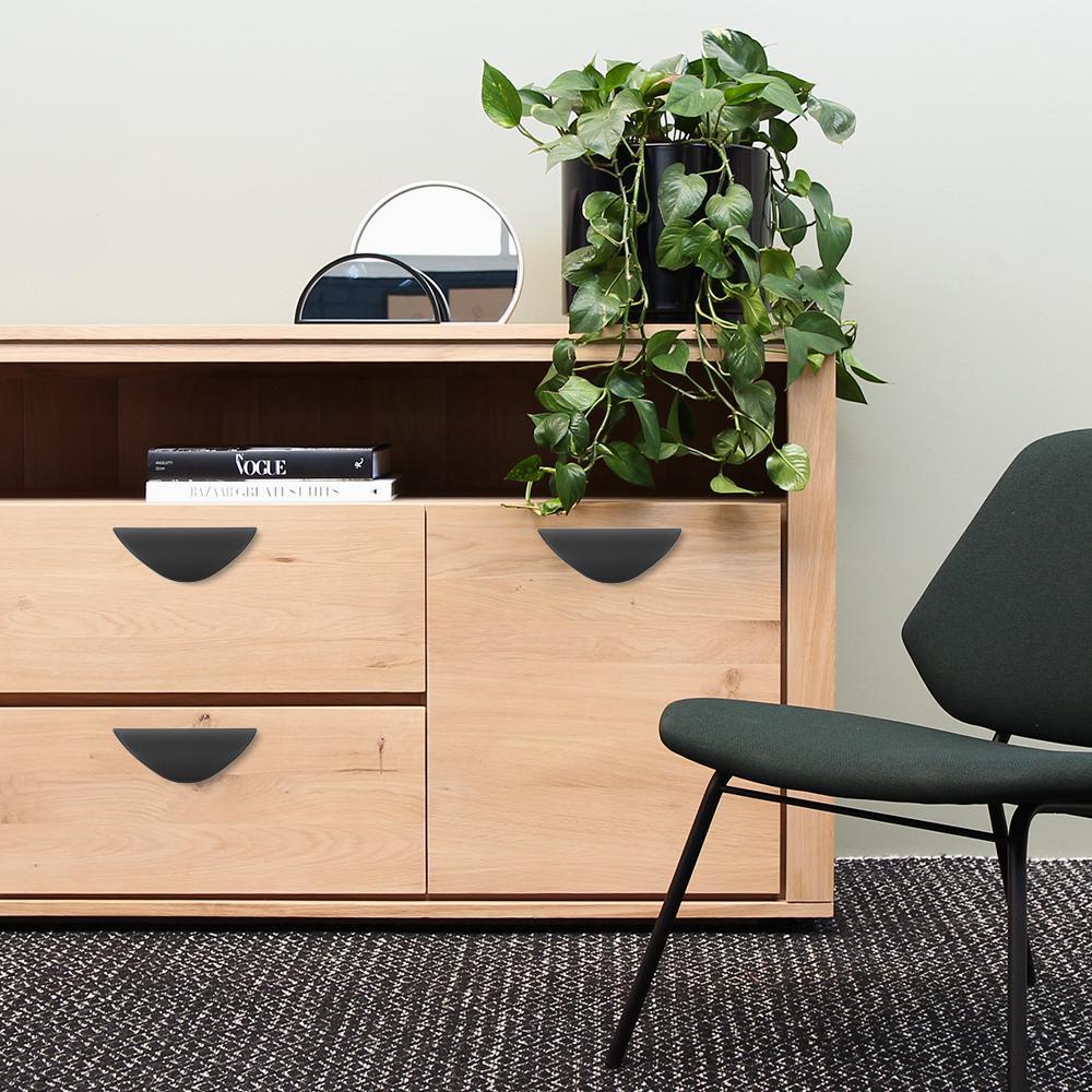 Tay Nắm Cửa Tủ Chén Nhà Bếp Hiện Đại Sang Trọng