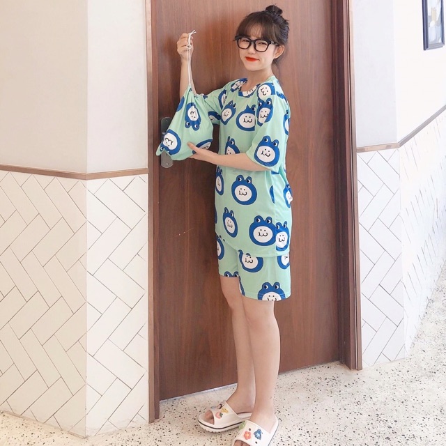 Đồ Bộ Đùi Thun Thái Kèm Túi Vải/ Cartoon Suit Unisex