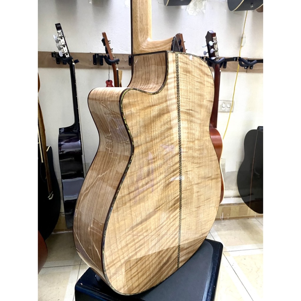 GUITAR BA ĐỜN ACOUSTIC T700 CẨN XÀ CỪ