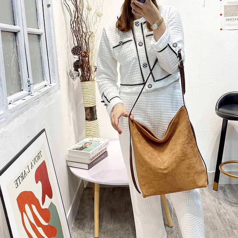 Túi xách cỡ lớn thiết kế đơn giản thời trang cho nữ