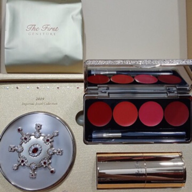 set Phấn nước cushion cao cấp nhất Ohui The First