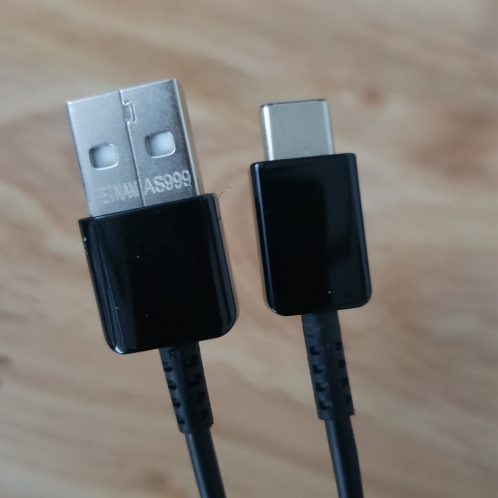 Cáp Sạc Type C Samsung S8, S8+, S9, S9+, Note 8, Note 9 Chính Hãng Bảo Hành 6 Tháng