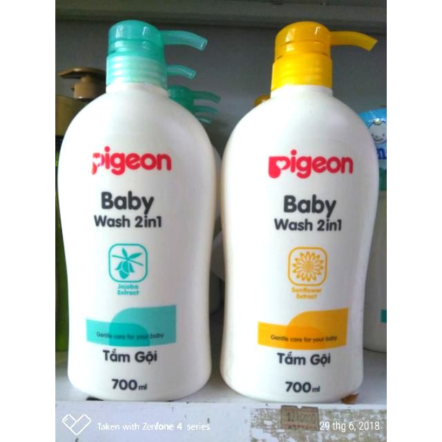 Sữa tắm gội baby 2 in 1 Pigeon 700ml