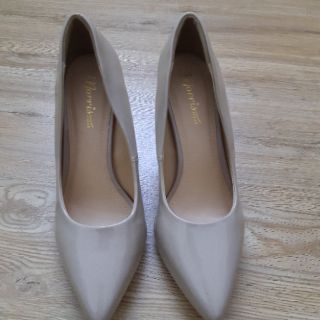 Thanh lý giày size 38 mới 99%