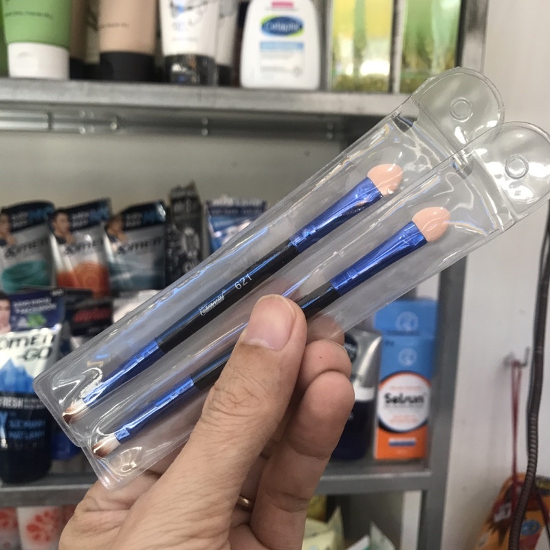 Cọ Mắt 2 Đầu Cán Dài 621