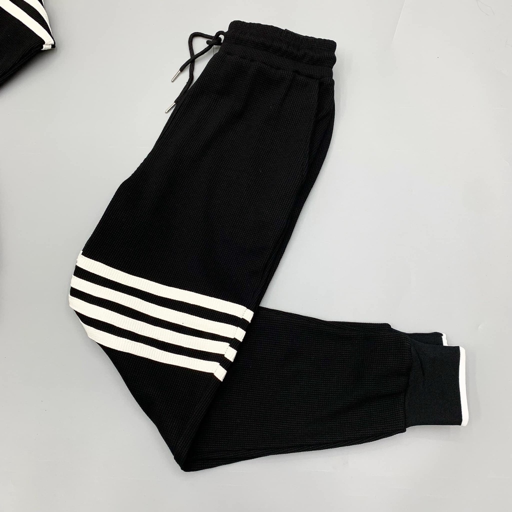 Bộ Thể Thao Viền 3 Sọc Vai Màu Đen Mix Viền Trắng Nổi Bật Đặc Biệt,Phong Cách Trẻ Trung Năng Động Phù Hợp Đi Học-Đi Chơi