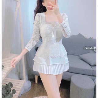 Áo ren cổ vuông đính nơ ngực