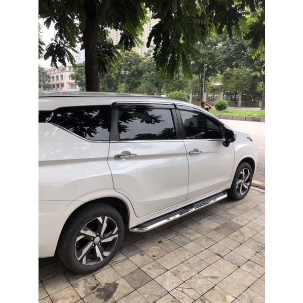 Bậc lên xuống, bệ bước chân cho Mitsubishi Xpander mới nhất