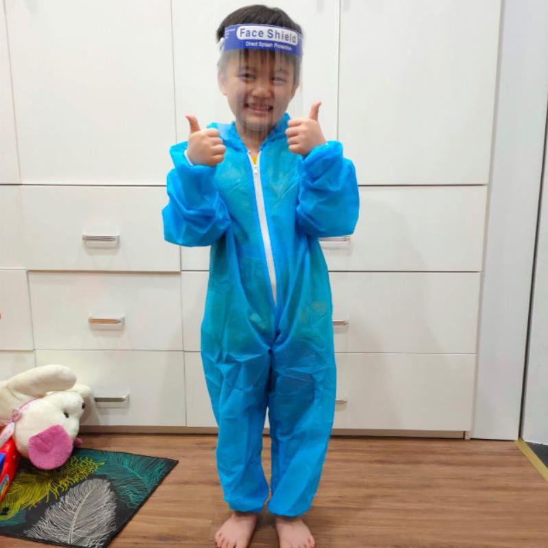 Bộ quần áo phòng dịch trẻ em đủ cỡ