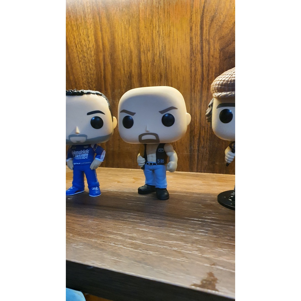 Mô hình nhân vật Funko Pop WWE: Stone Cold Steve Austin with Belt