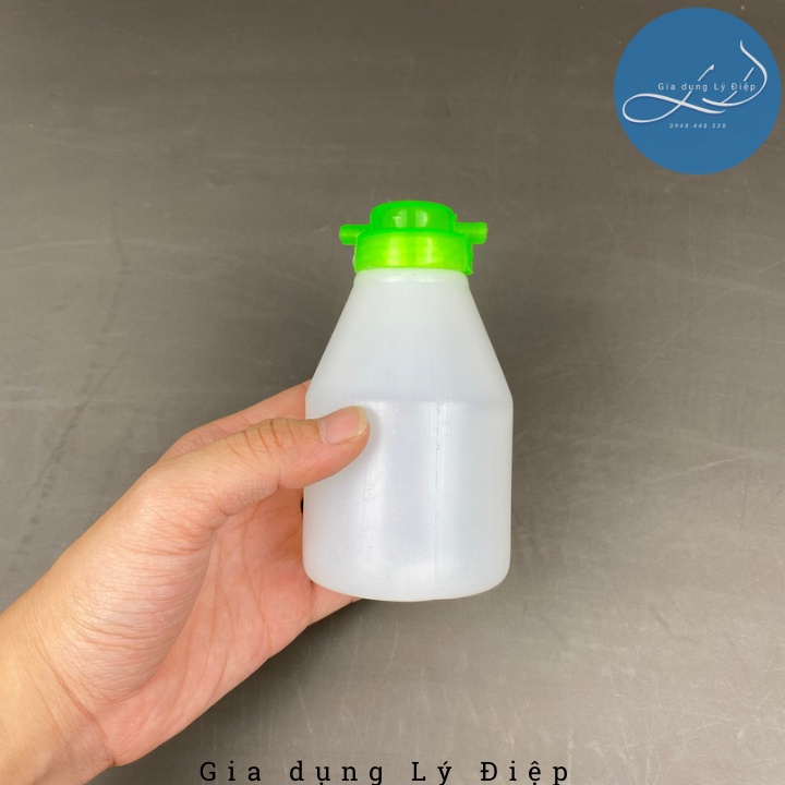 Chai đựng mắm nhựa dẻo 2 đầu kata