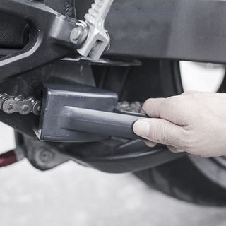 Bàn chải vệ sinh xích xe máy