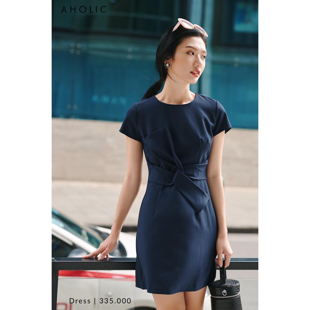 [Mã SKAMA06 giảm 8% tối đa 50K đơn 250K] Đầm dáng A vải tây eo nơ 3 màu Aholic V2312 | BigBuy360 - bigbuy360.vn