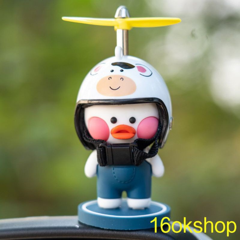siêu vịt đẹp gắn xe có chong chóng gắn xe hơi