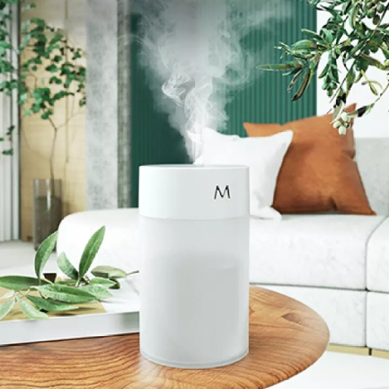 [Hàng mới về] Máy tạo độ ẩm không khí mini 200ml có đèn led