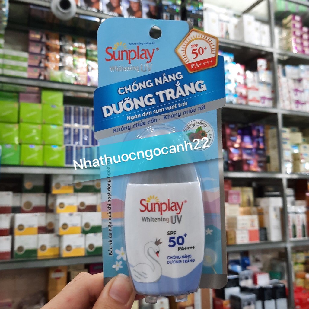 Chống Nắng Dưỡng Da Trắng Đẹp Sunplay Whitening UV SPF 50, PA++++ (30g)