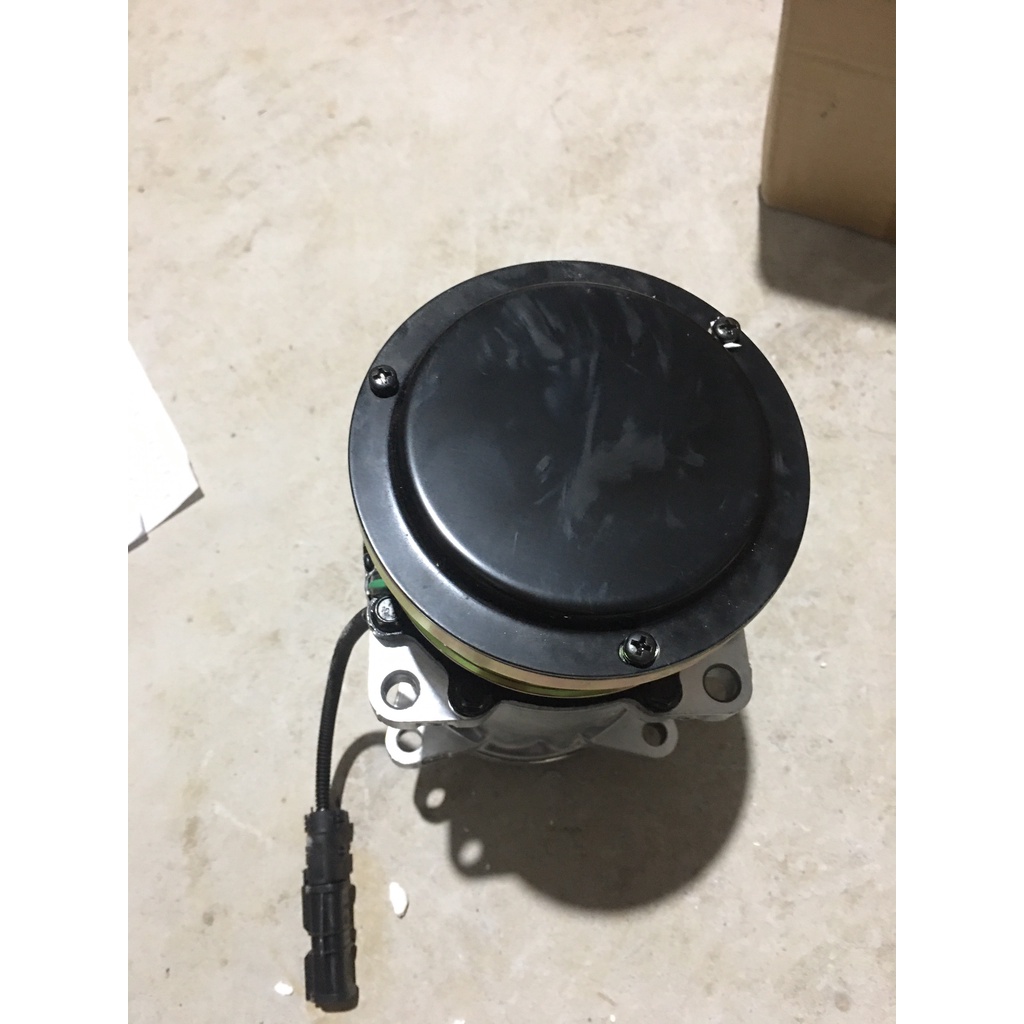 Lốc điều hoà HW101 dùng cho xe Howoo máy điện Buly 110mm/6pk 24V