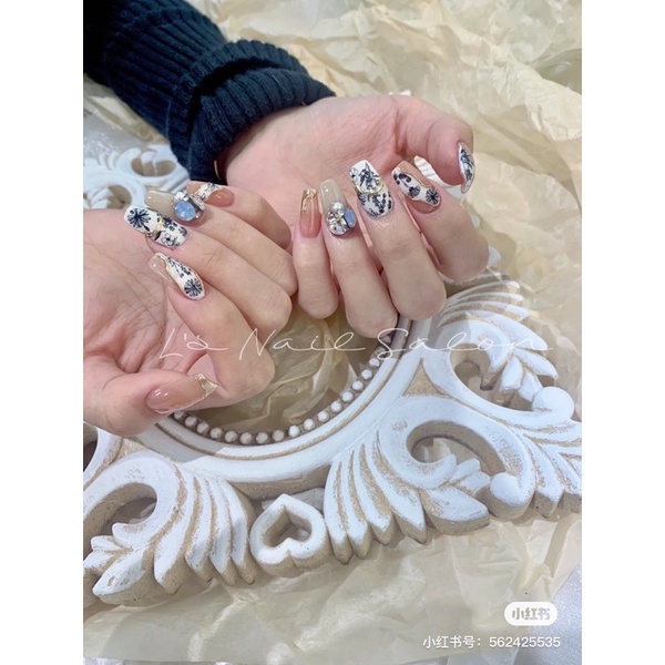Khung ảnh gỗ chụp decor chụp ảnh nail