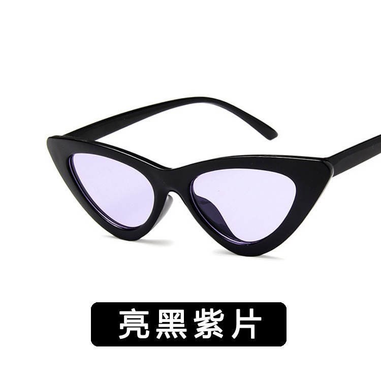 Kính râm tam giác kiểu mắt mèo phong cách thời trang âu mỹ cho nữ
