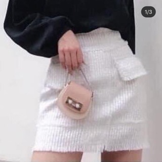 Chân váy dạ tweed trắng