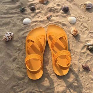 Giày sandal Hàn Quốc cao su dẻo đi biển quai chéo nhiều màu