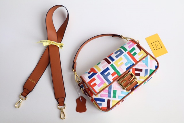 Túi xách nữ đeo chéo hoạ tiết FF màu sắc 2020 hàng cao cấp fullbox có hộp