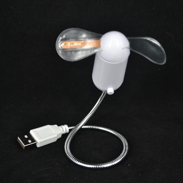 Quạt làm mát USB có đèn Led chiếu chữ tự lập trình độc đáo kèm dây cáp USB