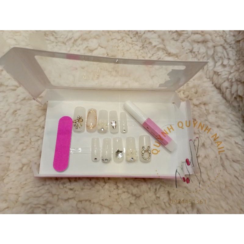 Nailbox, móng giả