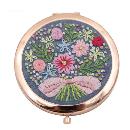 Gương Trang Điểm Họa Tiết Kiểu Thêu Đẹp Mắt