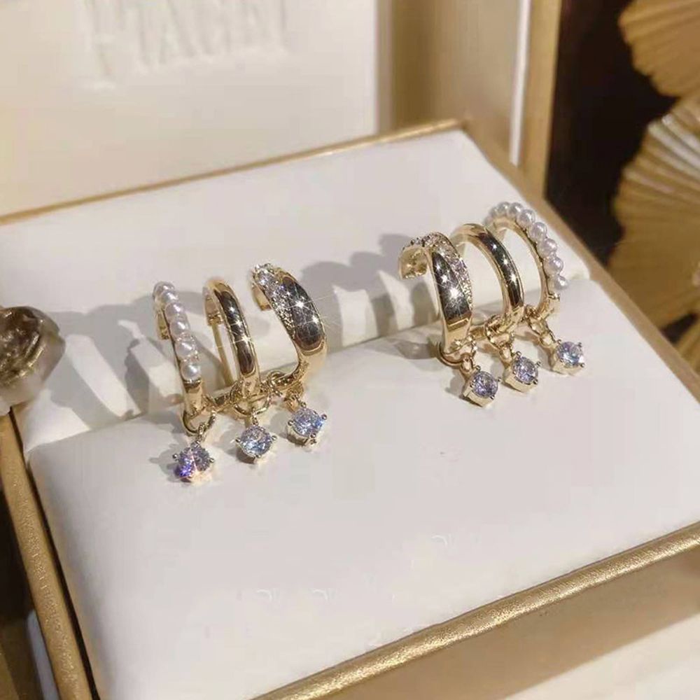 Khuyên tai vòng chữ C bằng hợp kim phong cách Hàn Quốc cổ điển thời trang tùy chọn màu sắc cho nữ
