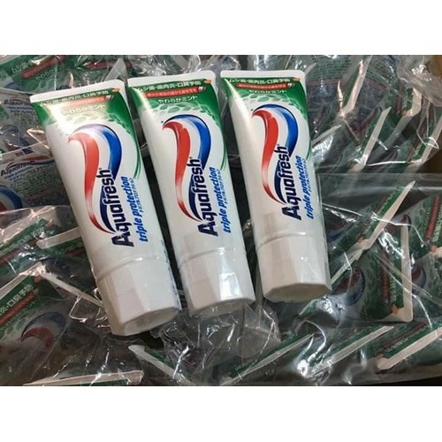 Kem đánh răng Aquafresh 140g của NHẬT BẢN hương Trà xanh và Bạc Hà