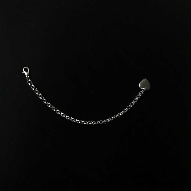 Vòng Đeo Tay Bằng Thép Titan Hình Trái Tim Xinh Xắn Cho Nữ | BigBuy360 - bigbuy360.vn