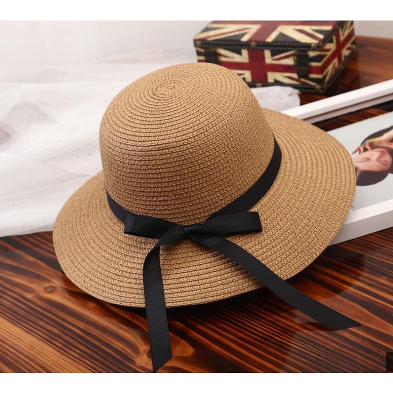 Mũ cói đi biển Cloche - mũ chuông vành rộng - viền dây nơ đen dài