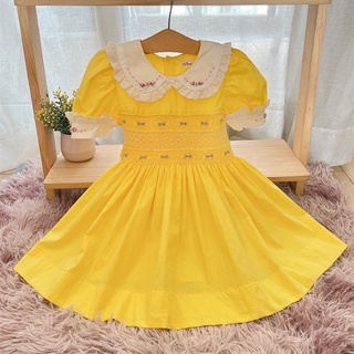 Váy đầm bé gái annie đầm smock vàng cố sen trắng