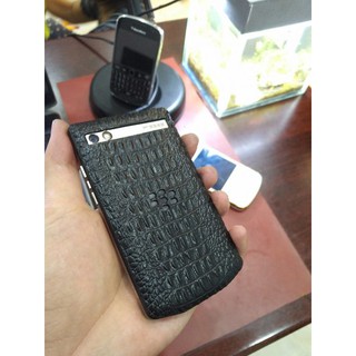 Skin dán da BlackBerry 9983 – dán da dập vân cá xấu nhỏ màu đen