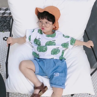Quần lửng jean bé trai
