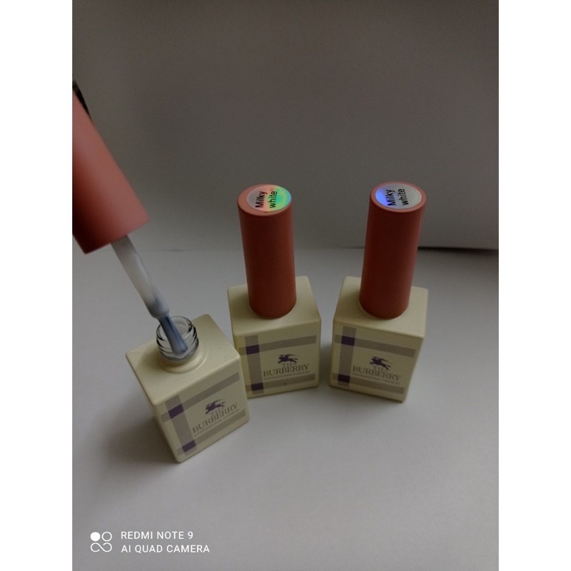 Sơn Buberry màu nước gạo,Sơn gel Buberry màu nước gạo.