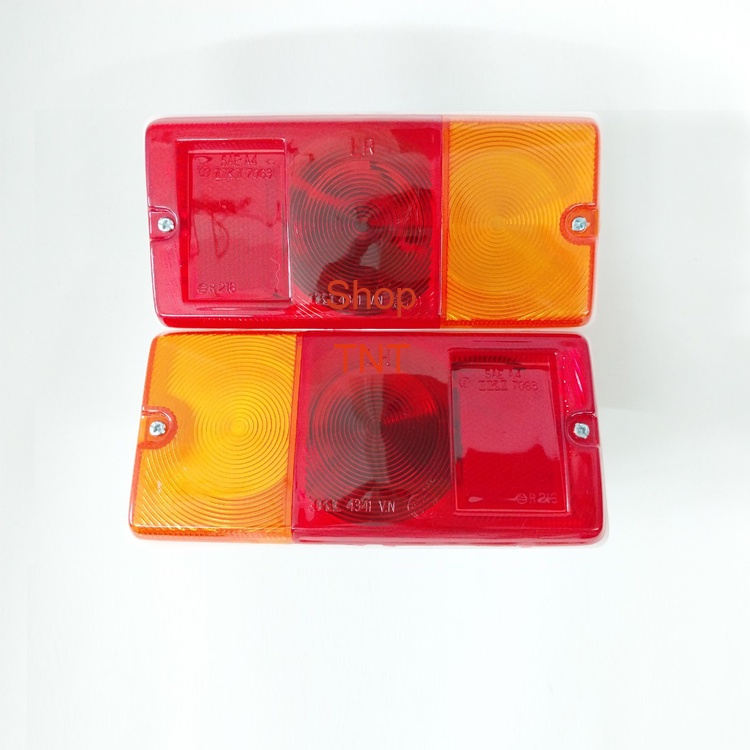 ĐÈN HẬU XE TẢI DAIHATSU  - TNL26