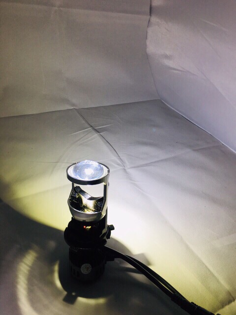 Bi cầu led m01b chân h4 lắp mọi loại xe máy 2015 trở lại chính hãng rtd ( nói không hàng fake)